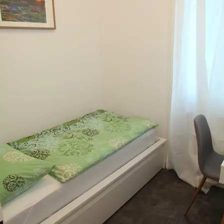 Hiša za goste Writer's Place