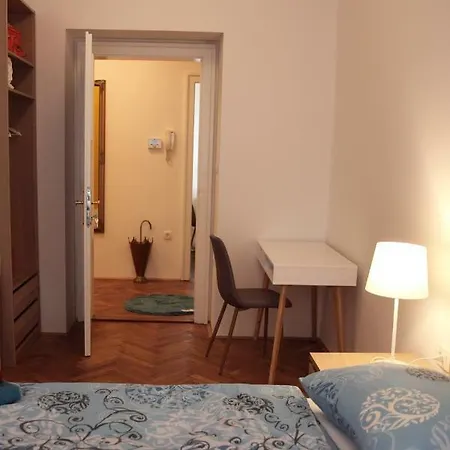 Writer's Place Λιουμπλιάνα