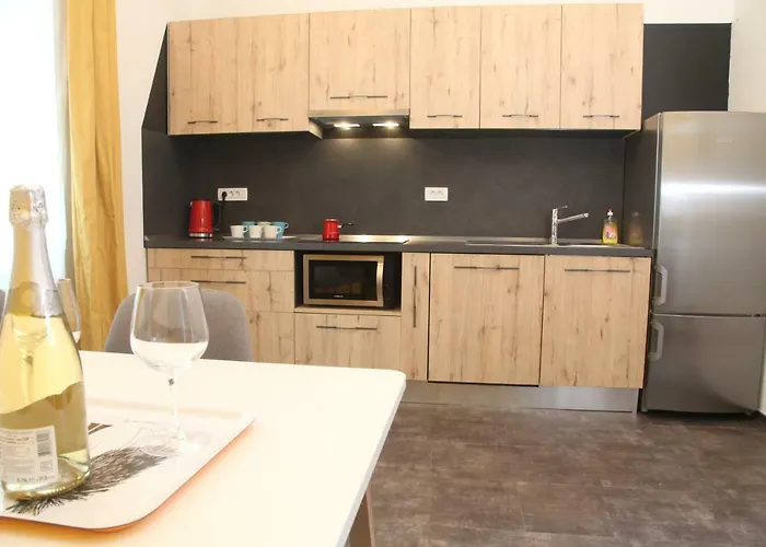 بيت ضيافة Writer's Place ليوبليانا