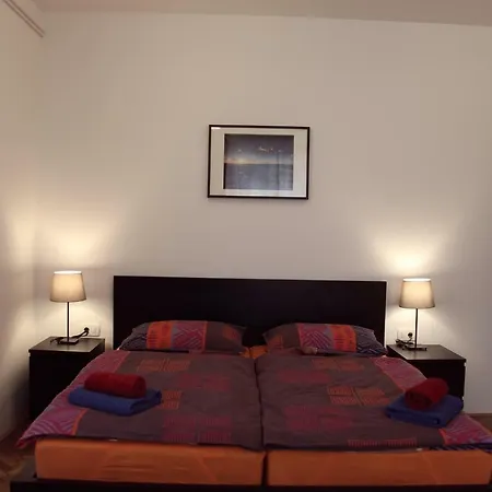 Writer's Place Gostinjska kuća 2*